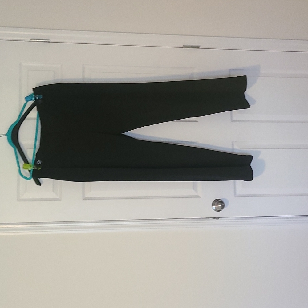 Black pants woman size 16